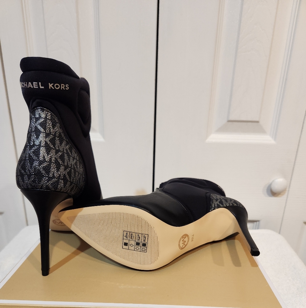 Michael Kors Silver and Black Heeled Boots Elegant and Chic - Picture 2 of 4